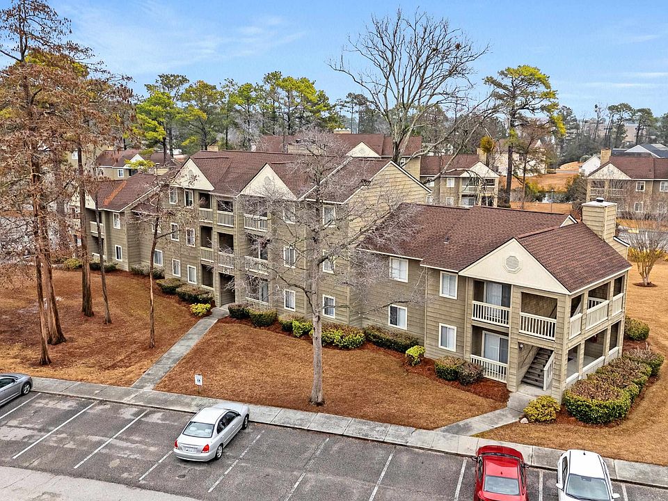 1st image of 425 Myrtle Greens Dr. #C