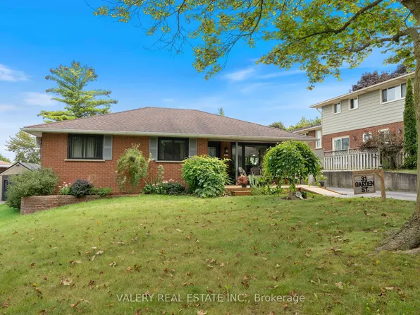 31 Garden St, Norfolk County, ON N3Y 4N3