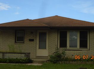 4829 S 20th St, Milwaukee, WI 53221