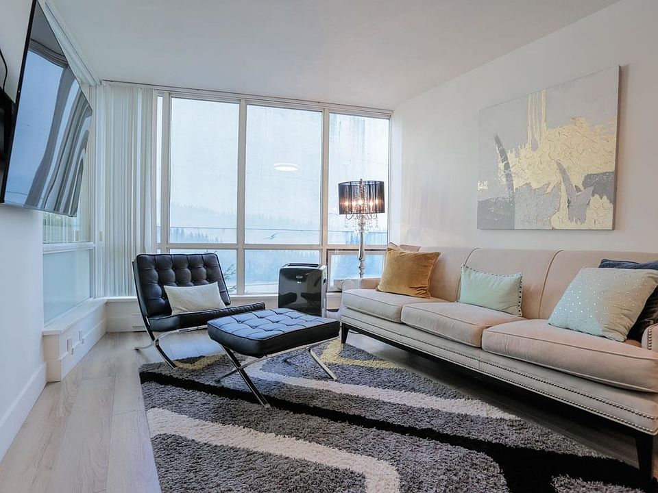 1st image of 1166 Melville St #805