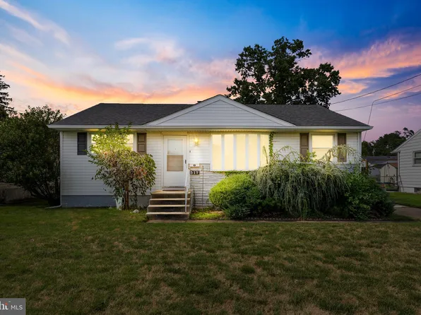 517 Polk St, Riverside, NJ 08075