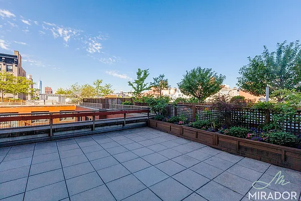 Rented by Mirador Real Estate | media 42