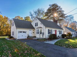 34 Williams St W, Glastonbury, CT 06033