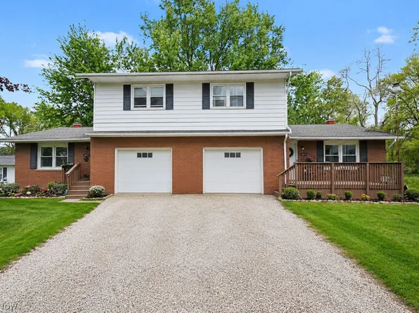 3271 & 3275 Brunk Rd, Akron, OH 44312