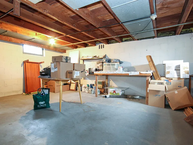 4011 Quail Ave N — Photo 16