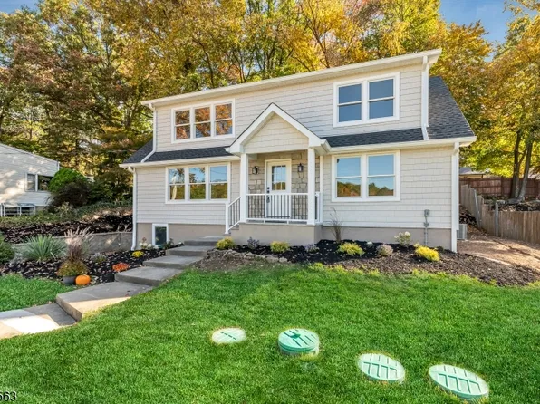 206 High Crest Dr, West Milford Twp., NJ 07480