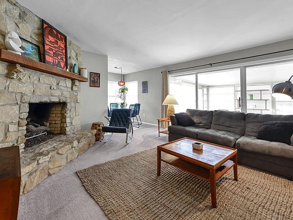 5th image of 5083 Grandon Dr