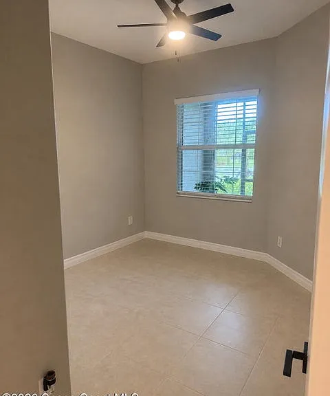 3010 Avalonia Dr — Photo 25