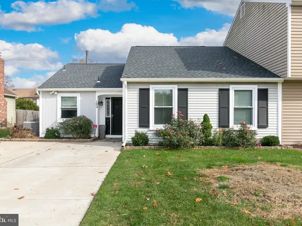 102 Burgundy Ct, Wenonah, NJ 08090