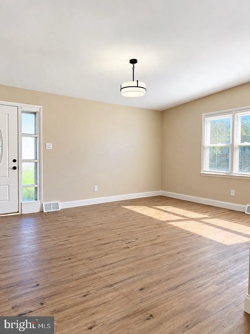 Updated 3BR/1.5BA Abington Home with Garage & Central Air — Photo 3