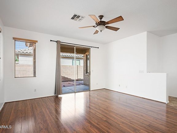 5th image of 3402 E POWELL Way