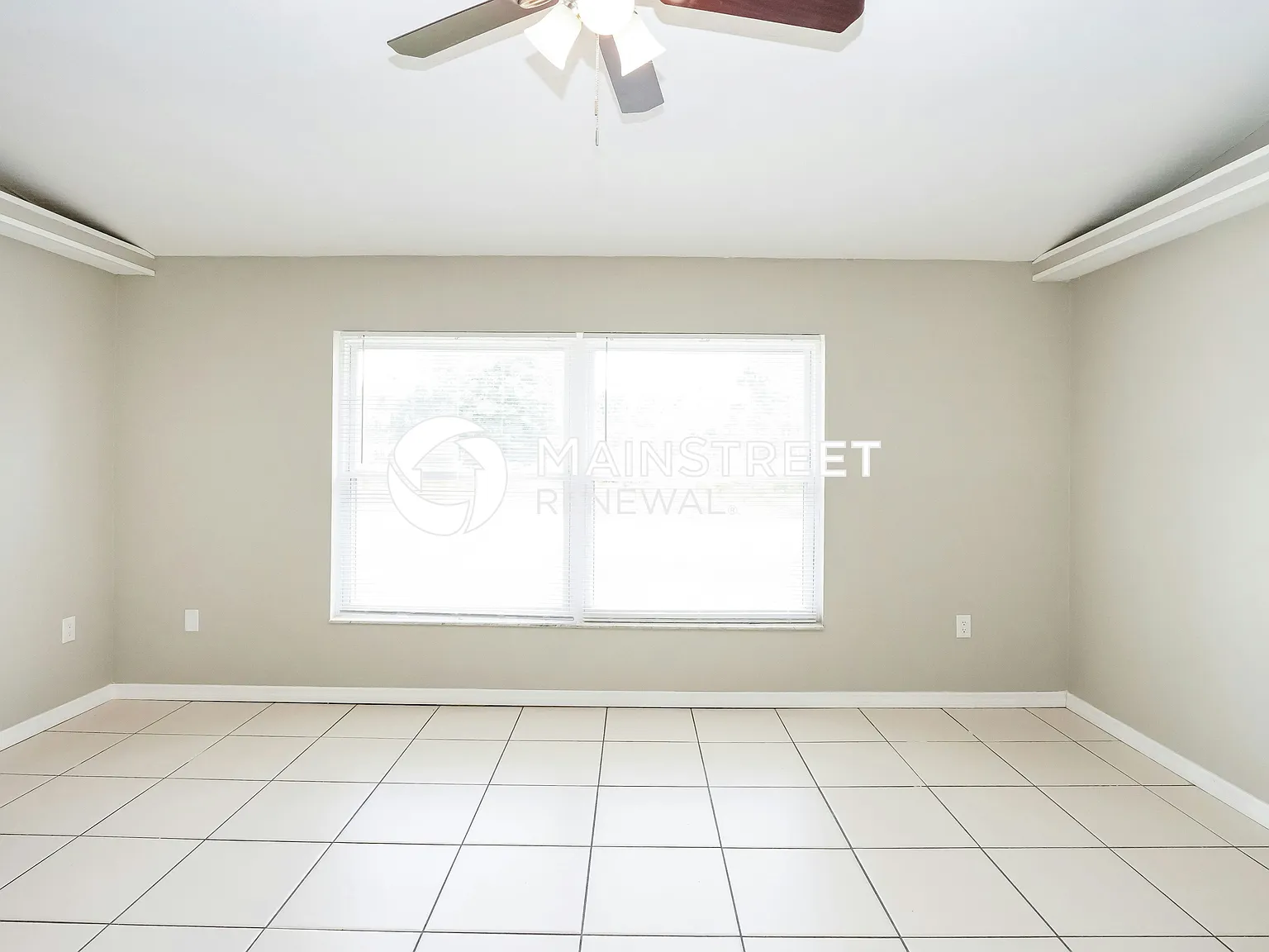 548 Winer Ave S W — Photo 3