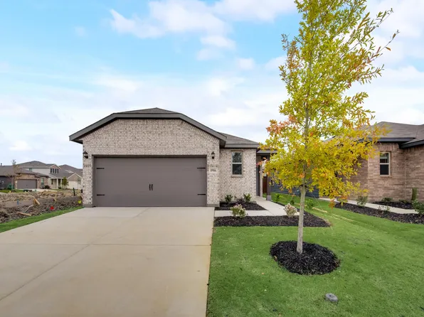 1916 Bird Stone Dr, Forney, TX 75126