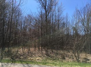 2737 Arabian Dr, Hubbard, OH 44425