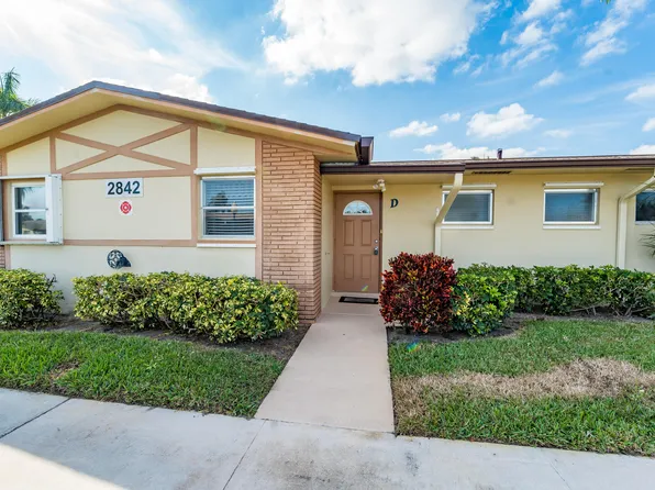 2842 Crosley Drive W #D, West Palm Beach, FL 33415
