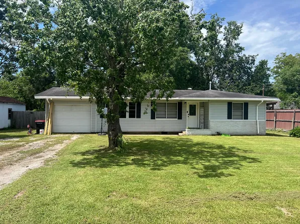 145 E Herring St, Sour Lake, TX 77659