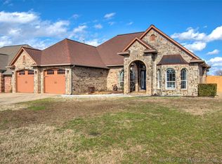 604 Cardinal Rd, Muskogee, OK 74403