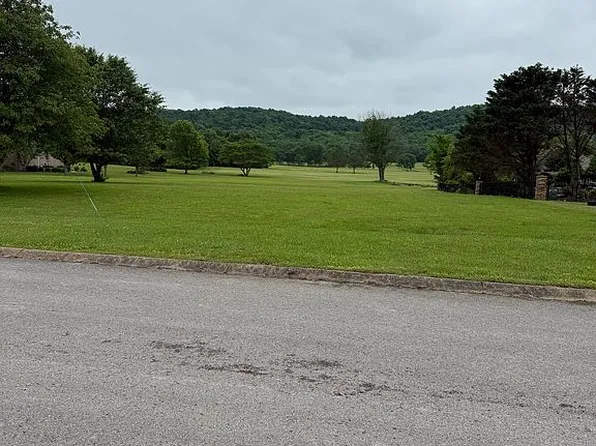 107 Forrest Ct, Shelbyville, TN 37160