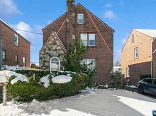 419 Sutton Ave, Hackensack, NJ 07601