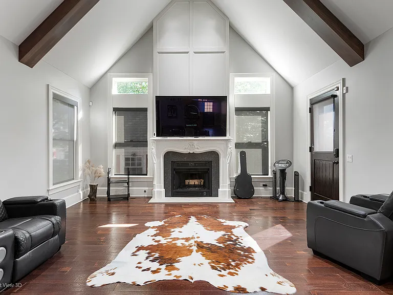 22501 W Renwick Rd — Photo 8