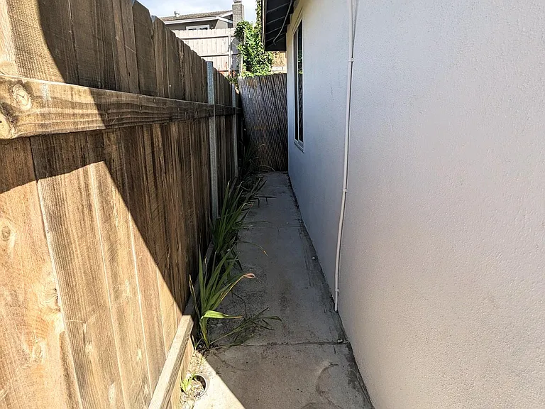 4133 Caflur Ave #B — Photo 4
