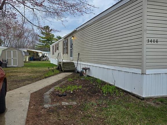 3rd image of 3408 Aster Ct