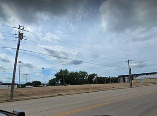 114 Mulberry St, Yankton, SD 57078