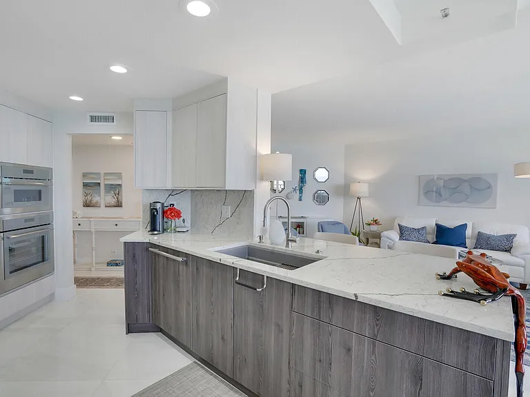 3560 S Ocean Blvd #Penthouse 4 — Photo 14