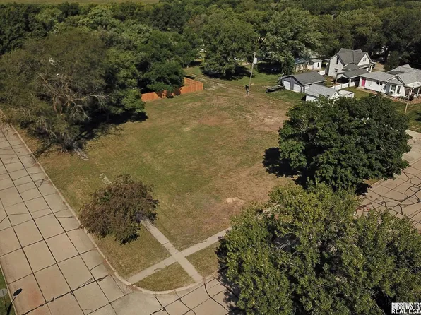 203 W Church St, Cook, NE 68329