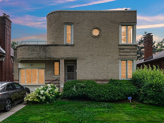 2nd image of 10122 S Bell Ave