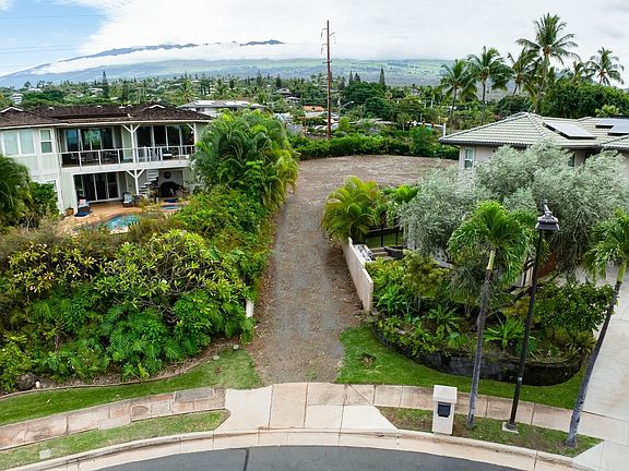 3rd image of 389 Kualono Pl
