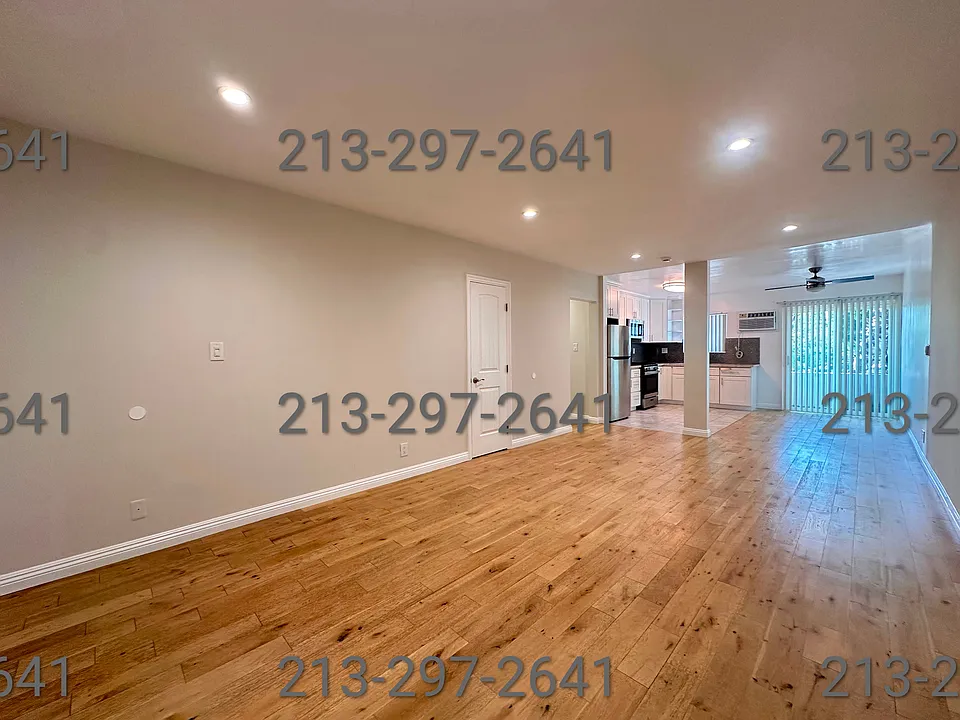 7262 Fountain Ave #2