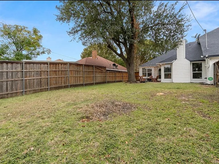 Large fenced in back yard