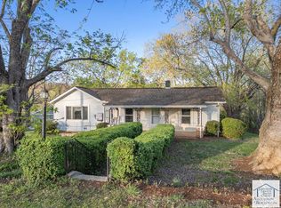 2130 County Line Rd, Bassett, VA 24055