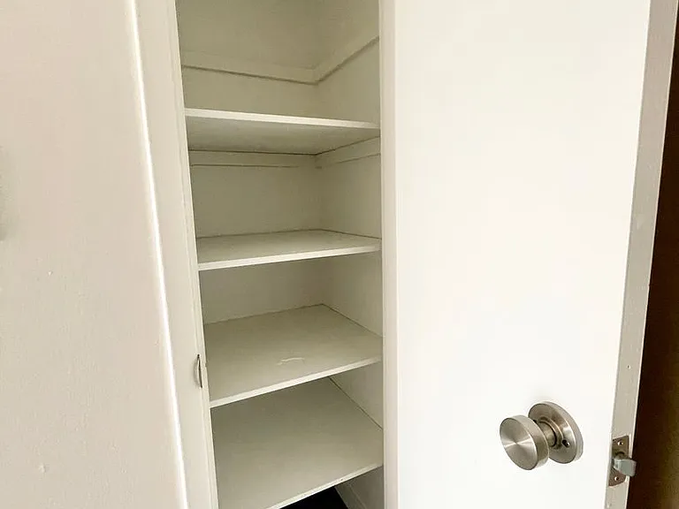 Village Vista Apartments — Photo 13