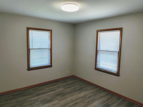 5th image of 3921 N 68th St