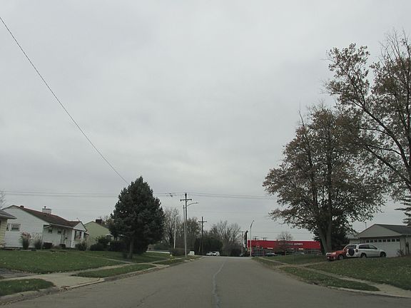4th image of 2992 Galewood St