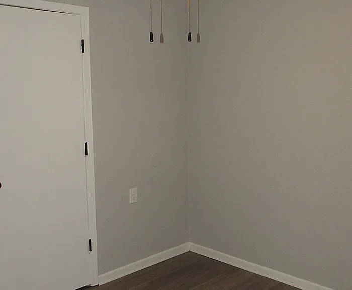 5928 Elmwood Ave — Photo 13