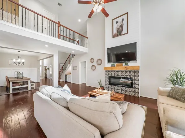 26635 Becker Pines Ln, Katy, TX 77494