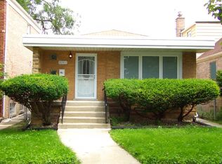 8749 S East End Ave, Chicago, IL