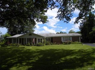 500 Wellshire Ct, Ballwin, MO