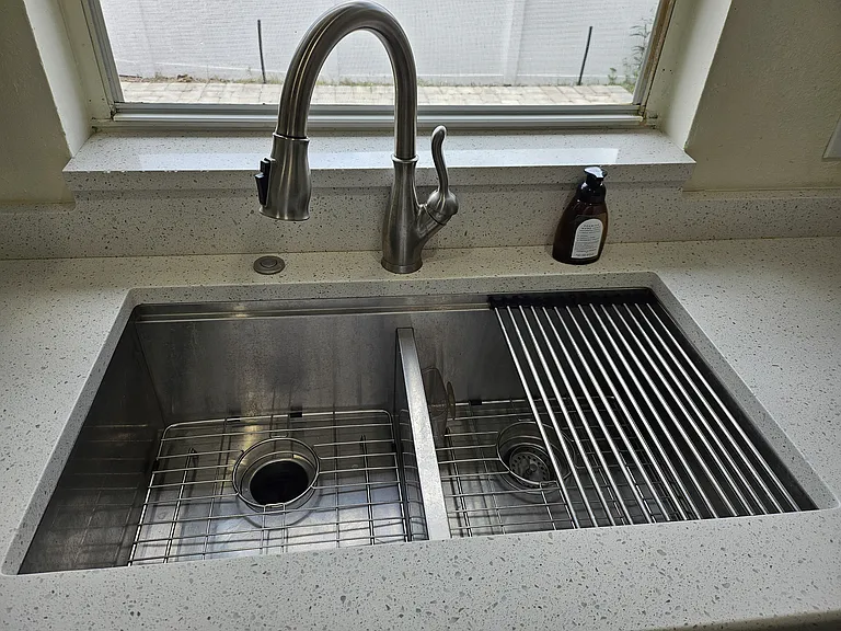 811 Douglas Ave — Photo 19