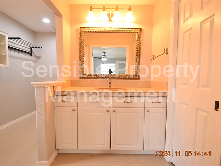 3827 Frostwood Ct — Photo 24