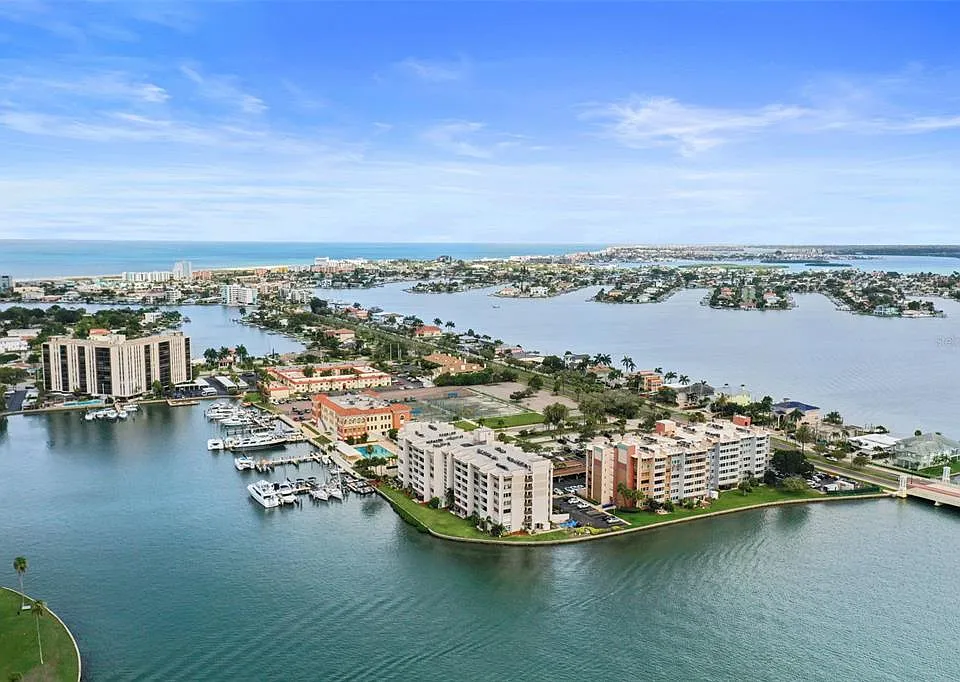 500 Treasure Island Cswy #610