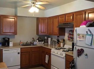 2016 Burke Dr, Winthrop Harbor, IL 60096