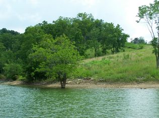 7 Stone Cove Way, Dandridge, TN 37725