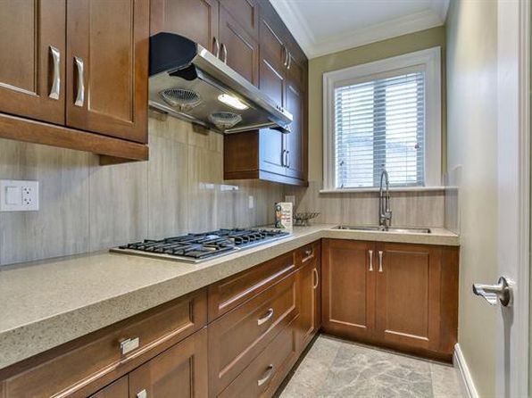 5 bedroom rental in Richmond — photo 7