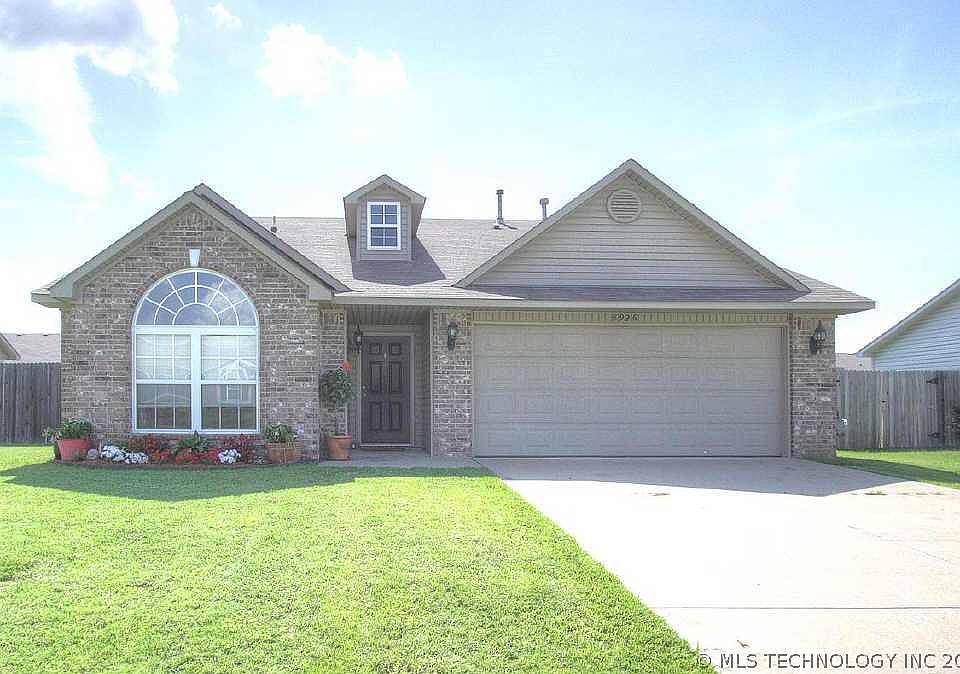 1st image of 8926 S 260th East Ave