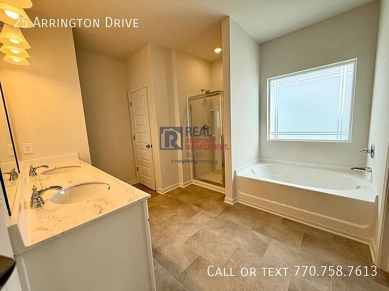 25 Arrington Dr — Photo 12