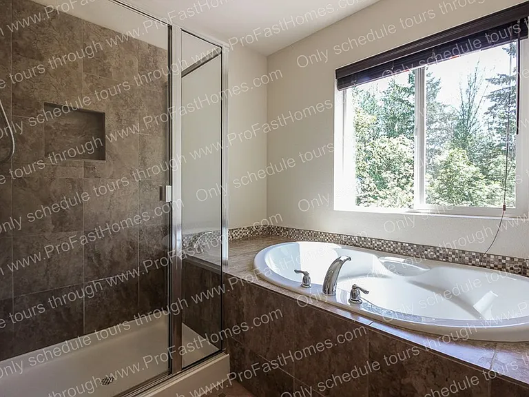 6300 SE Imagine Way — Photo 22